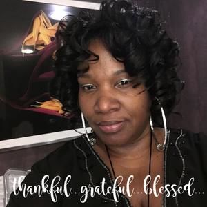 Meet your Posher, Yulanda